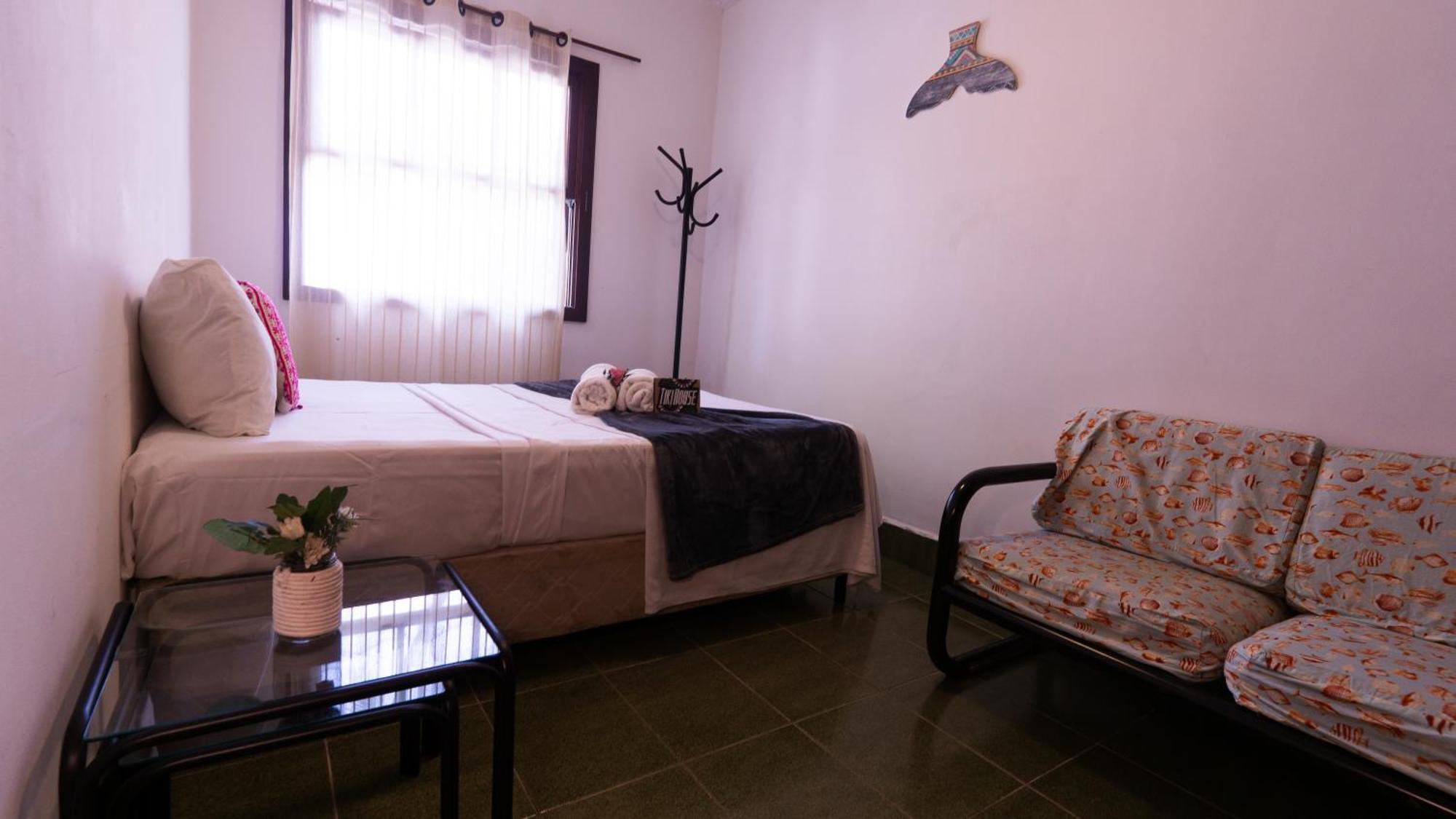 Canto Laranjeiras Club Guaiuba Guarujá